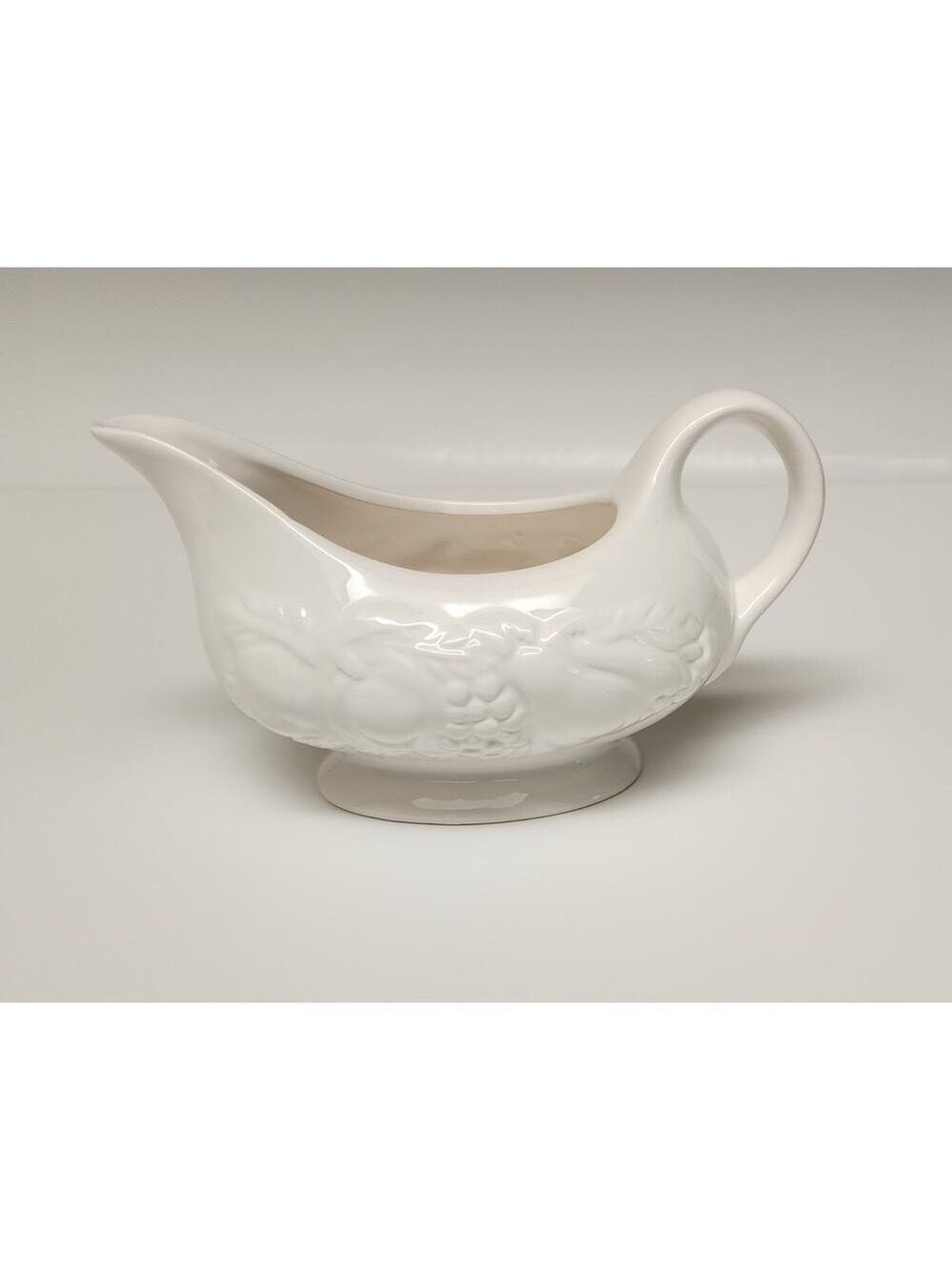 TABLETOPS GALLERY Handcrafted "Nature Embossed Tabletop Containers & Servingwear - Picture 6 of 15